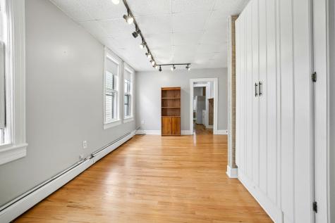 89 West 24th Street Bayonne NJ 07002