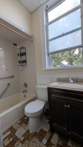 6802 Madison Street Guttenberg NJ 07093