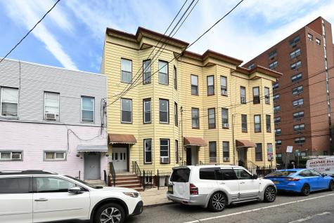 134 Griffith Street Jersey City NJ 07307