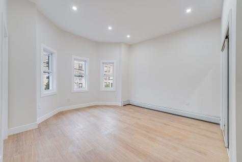 704 Palisade Avenue Union City NJ 07087