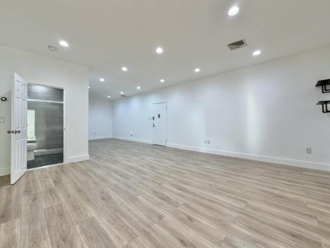75 Liberty Avenue Jersey City NJ 07306