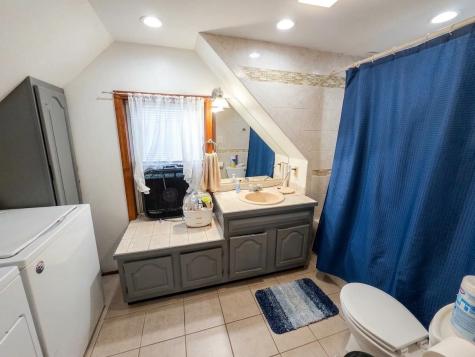 435 Washington Street Carlstadt NJ 07072