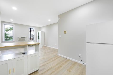 40 Beacon Avenue Jersey City NJ 07306