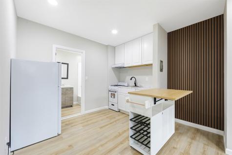 40 Beacon Avenue Jersey City NJ 07306