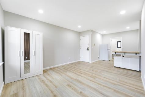 40 Beacon Avenue Jersey City NJ 07306