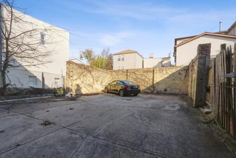 40 Beacon Avenue Jersey City NJ 07306
