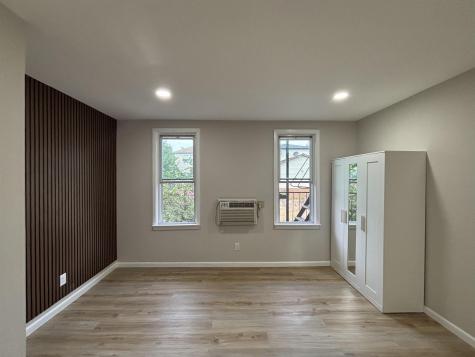 40 Beacon Avenue Jersey City NJ 07306