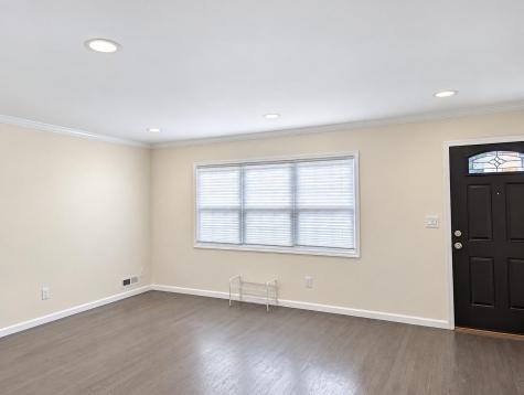 275 Maple Street Secaucus NJ 07094