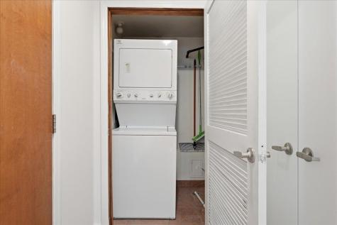 515 30th Street Union City NJ 07087