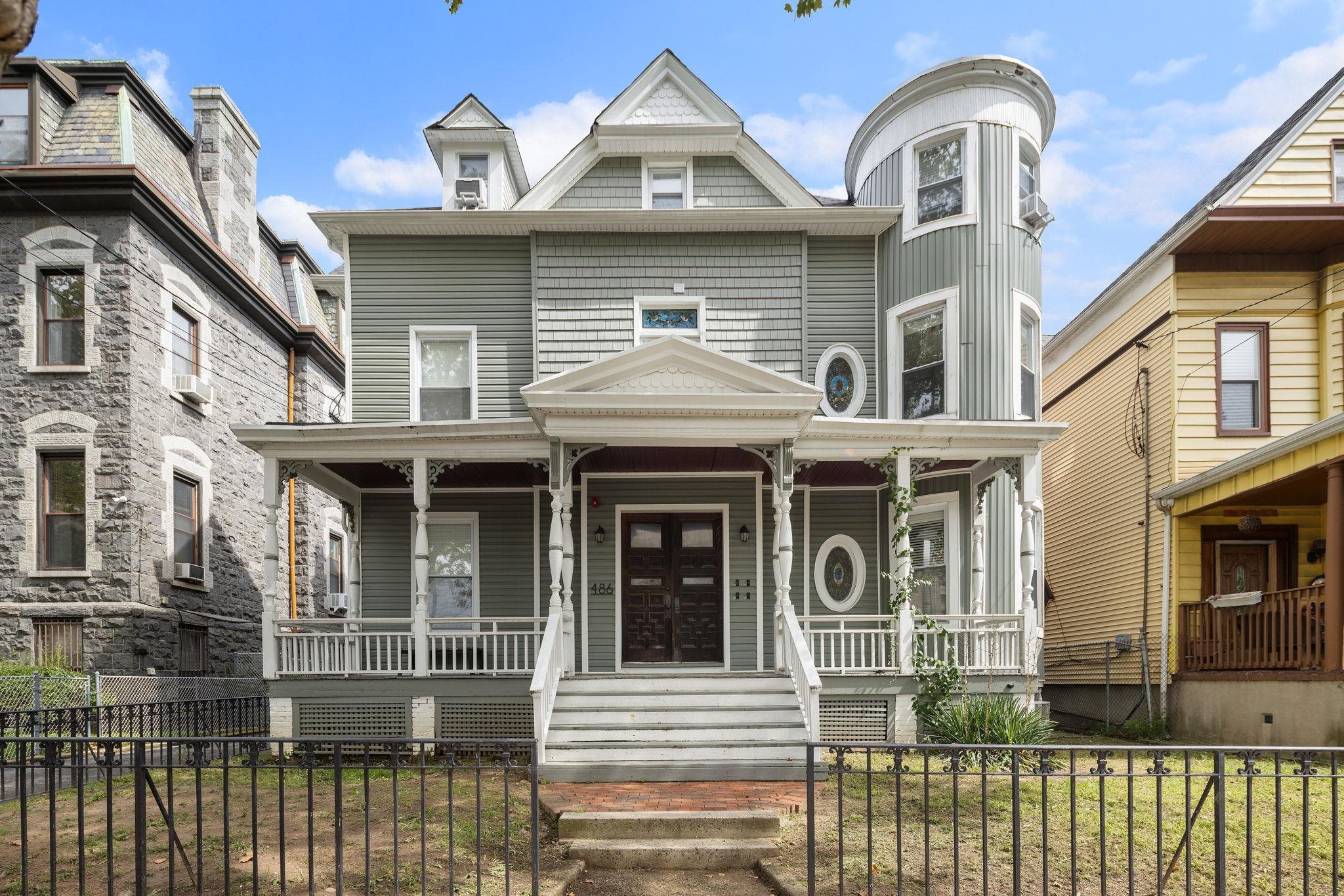 486 Bramhall Avenue Jersey City NJ 07304