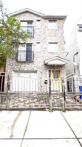268 Grant Avenue Jersey City NJ 07305