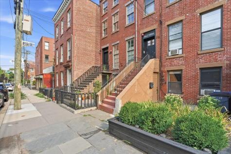 216 6th Street Jersey City NJ 07302