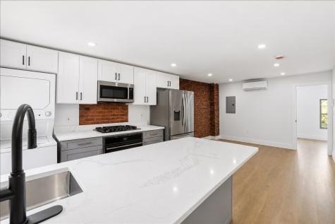 216 6th Street Jersey City NJ 07302