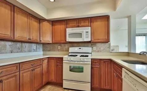 833 Topsail Lane Secaucus NJ 07094