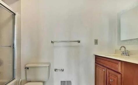 833 Topsail Lane Secaucus NJ 07094