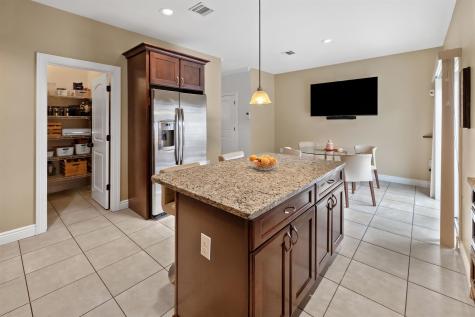 32 Jacobs Landing Way Secaucus NJ 07094