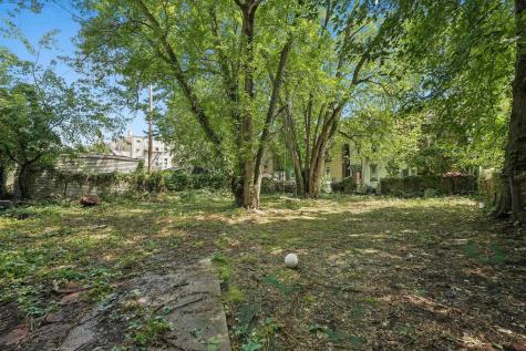 414 Monastery Pl Rear Union City NJ 07087-4408