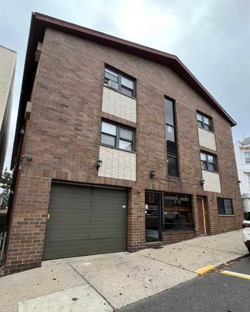17 68th Street Guttenberg NJ 07093