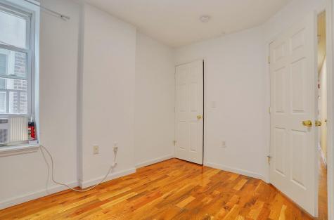 236 Van Horne Street Jersey City NJ 07304