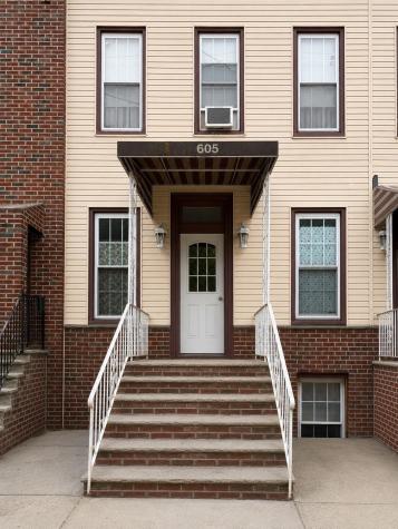 605 Bergenline Avenue Union City NJ 07087