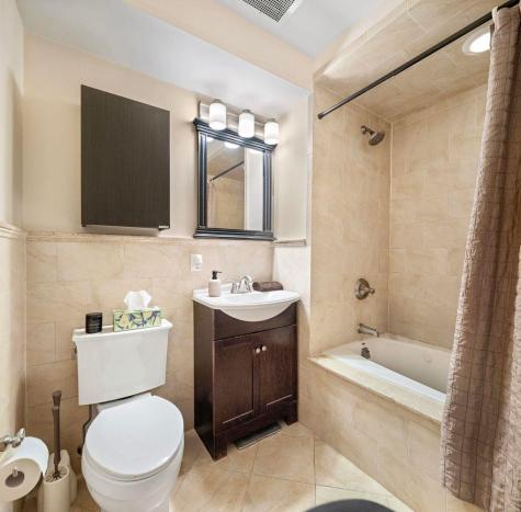 124 68th Street Guttenberg NJ 07093