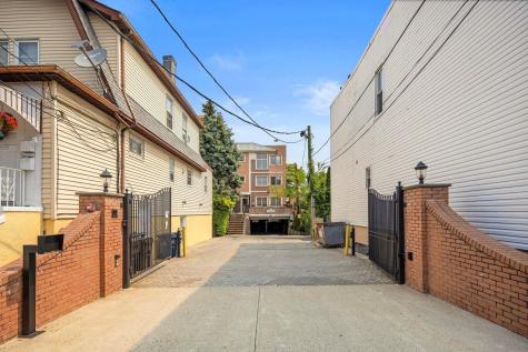 124 68th Street Guttenberg NJ 07093