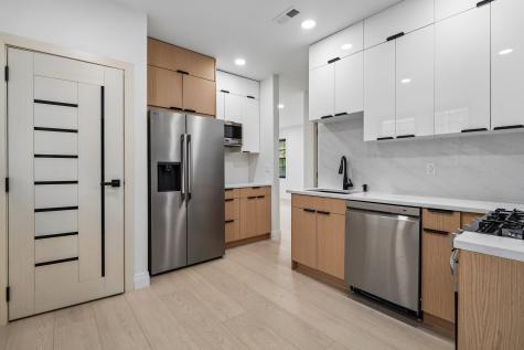 423 Aurora Avenue Cliffside Park NJ 07010