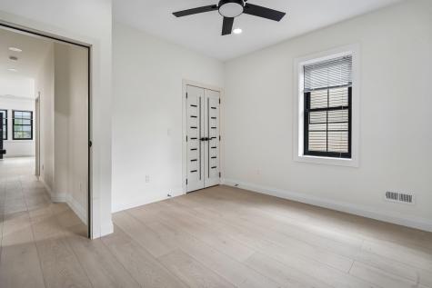 423 Aurora Avenue Cliffside Park NJ 07010