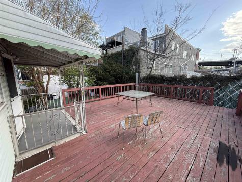 36 West 9th Street Bayonne NJ 07002