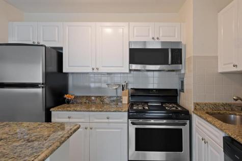 135 Montgomery Street Jersey City NJ 07302