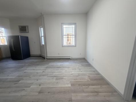 124 Winfield Avenue Jersey City NJ 07305-0000