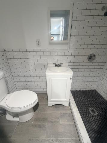 124 Winfield Avenue Jersey City NJ 07305-0000