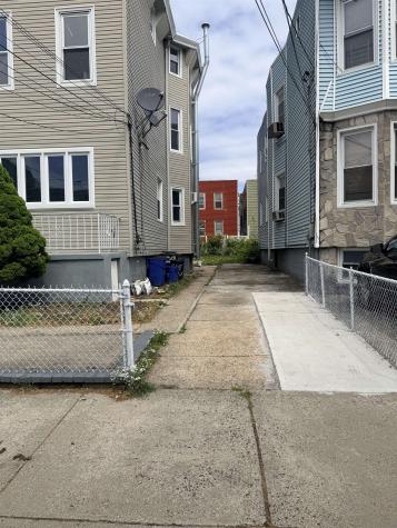 124 Winfield Avenue Jersey City NJ 07305-0000