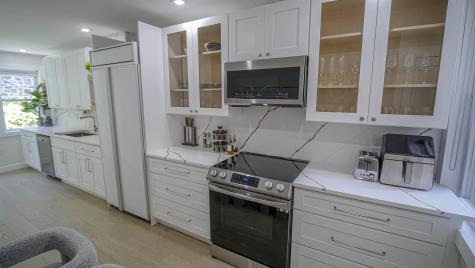 268 Old River Road Edgewater NJ 07020