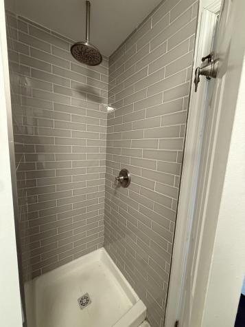 9 East 50th Street Bayonne NJ 07002