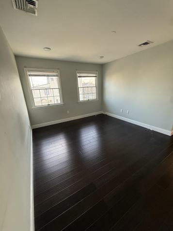 9 East 50th Street Bayonne NJ 07002