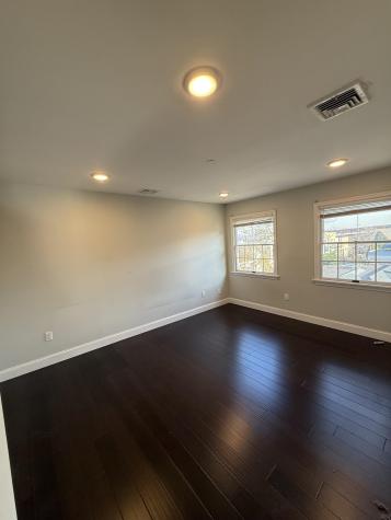 9 East 50th Street Bayonne NJ 07002