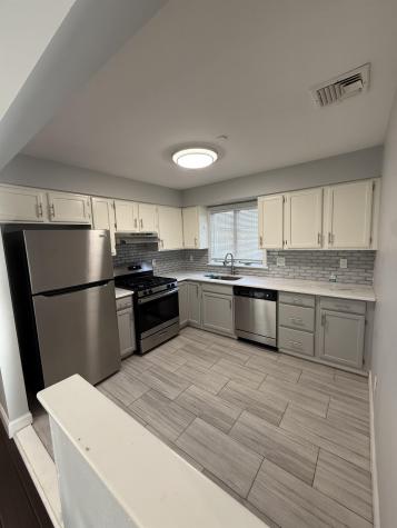 9 East 50th Street Bayonne NJ 07002