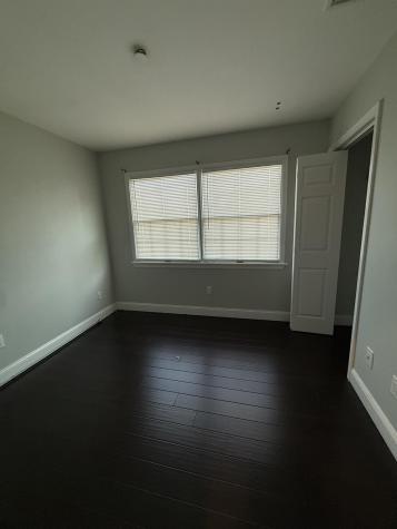 9 East 50th Street Bayonne NJ 07002