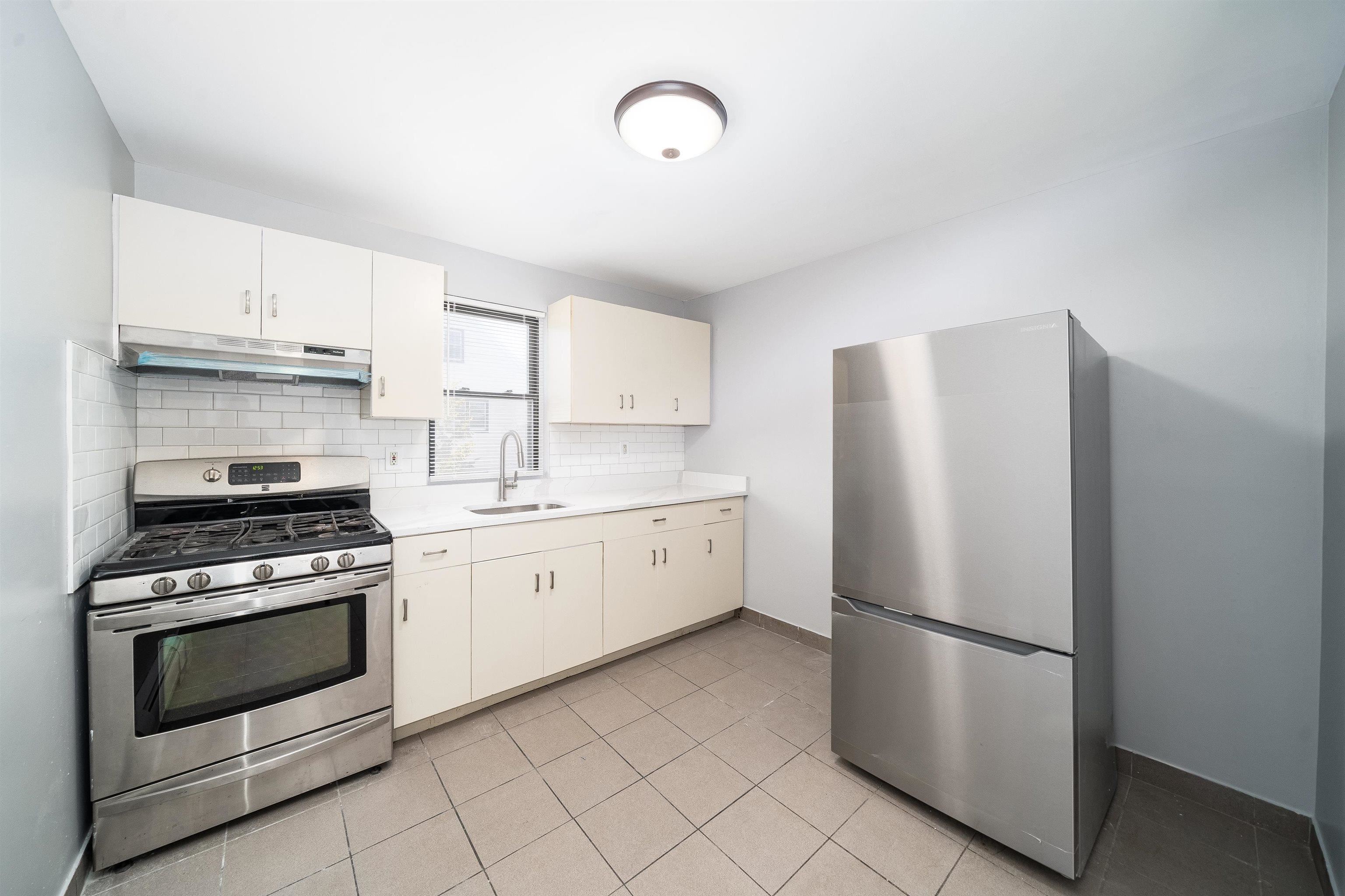 43 West 9th Street Bayonne NJ 07002