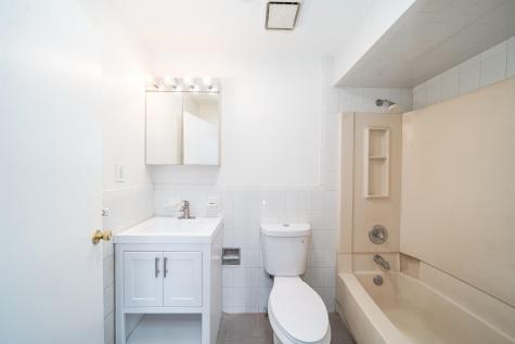 43 West 9th Street Bayonne NJ 07002