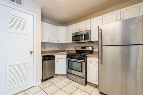 524-526 4th Street Union City NJ 07087