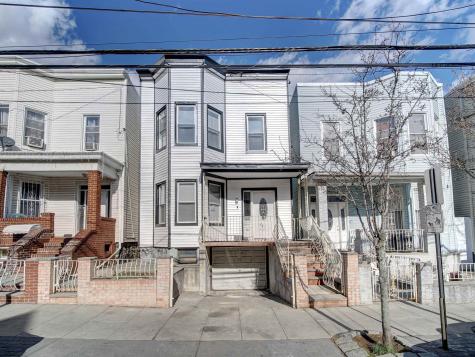 218 49th Street Union City NJ 07087