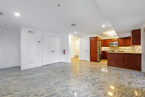 2132 Linwood Avenue Fort Lee NJ 07024-5231