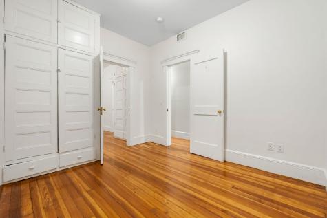 114 Shippen Street Weehawken NJ 07086