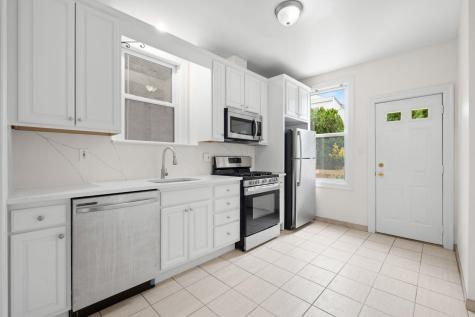 114 Shippen Street Weehawken NJ 07086