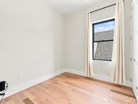 220 Freeman Avenue Jersey City NJ 07306