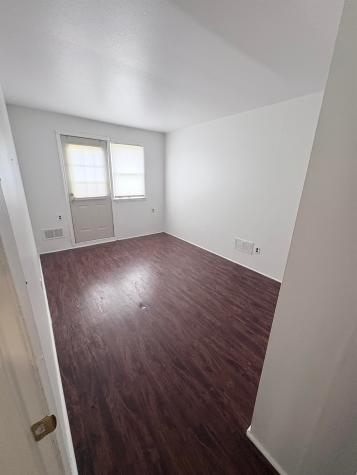 24 Colonial Drive Bayonne NJ 07002