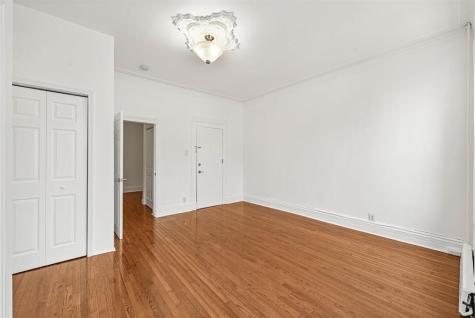242 Palisade Avenue Jersey City NJ 07306