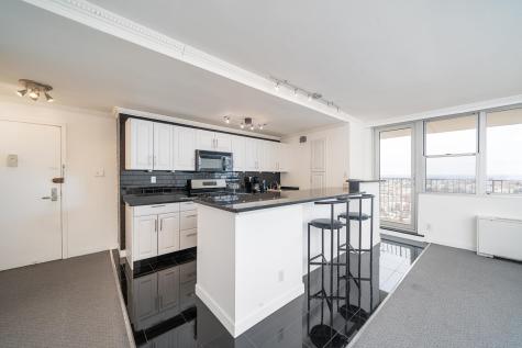 6040 Boulevard East West New York NJ 07093